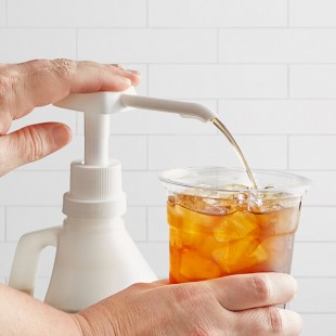 Narvon Dark Vanilla Syrup 1 Gallon - 4/Case