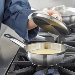 Vigor SS1 Series 1 Qt. Stainless Steel Saucier Pan / Butter Warmer Vigor SS1 Series 1 Qt. Stainless Steel Saucier Pan / Butter Warmer
