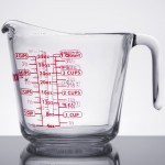 Anchor Hocking 55178AHG17 32 oz. Clear Glass Measuring Cup