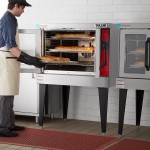 Vulcan VC4GD-1 1D150K Natural Gas Single Deck Full Size Gas Convection Oven with Solid State Controls and Legs - 50,000 BTU Vulcan VC4GD-1 1D150K Natural Gas Single Deck Full Size Gas Convection Oven with Solid State Controls and Legs - 50,000 BTU