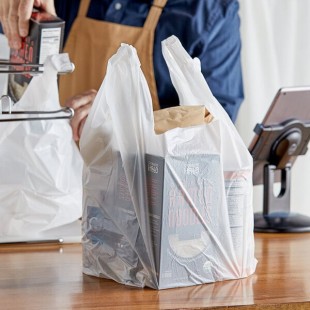 Choice Customizable 1/6 Standard Size White Unprinted Standard-Duty Plastic T-Shirt Bag - 1,000/Case Choice Customizable 1/6 Standard Size White Unprinted Standard-Duty Plastic T-Shirt Bag - 1,000/Case