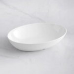 TableCraft 1025202 Sierra 6.5 Qt. White Oval Melamine Serving Bowl