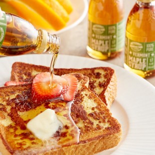 Butternut Mountain Farm Grade A Amber Pure Vermont Maple Syrup 1.7 fl. oz. - 96/Case Butternut Mountain Farm Grade A Amber Pure Vermont Maple Syrup 1.7 fl. oz. - 96/Case
