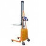 Wesco Industrial Products 220 lb. Electric Lift with 18