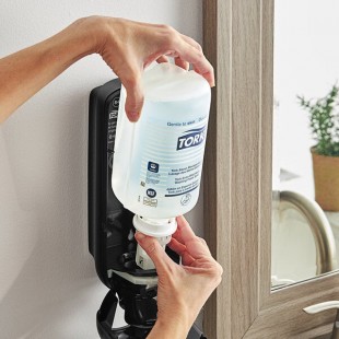 Tork Premium 401811 1 Liter Extra Mild Unscented Foaming Hand Soap S4 - 6/Case Tork Premium 401811 1 Liter Extra Mild Unscented Foaming Hand Soap S4 - 6/Case