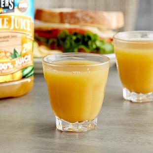 Langers Pineapple Juice 64 fl. oz. - 8/Case Langers Pineapple Juice 64 fl. oz. - 8/Case