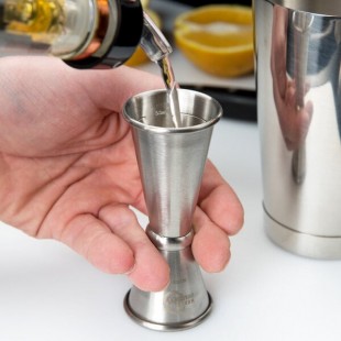 Barfly® M37003 1 oz. & 1.5 oz. Stainless Steel Japanese Style Jigger Barfly® M37003 1 oz. & 1.5 oz. Stainless Steel Japanese Style Jigger