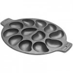 Outset® 76495 2 Quart Cast Iron Mussel Pot