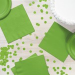 Creative Converting 663123B Fresh Lime Green 2-Ply 1/4 Fold Luncheon Napkin - 600/Case