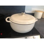 Lodge EC7D33 7.5 Qt. Caribbean Blue Enameled Cast Iron Dutch Oven