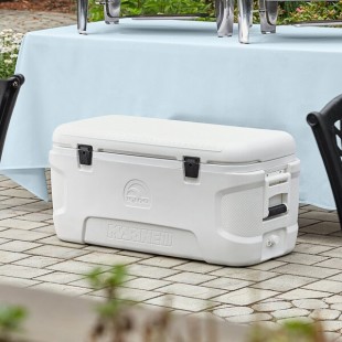 Igloo 50073 Marine Contour 120 Qt. White Cooler with Comfort Grip Side Handles Igloo 50073 Marine Contour 120 Qt. White Cooler with Comfort Grip Side Handles