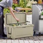 CaterGator CG100TAN Tan 110 Qt. Rotomolded Outdoor Cooler / Ice Chest