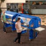 Cambro VBR6186 Navy Blue 6' Versa Food / Salad Bar with Standard Casters Cambro VBR6186 Navy Blue 6' Versa Food / Salad Bar with Standard Casters