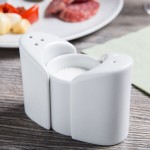 Tuxton GZP-732 TuxTrendz 2.875 oz. Porcelain White China Salt Shaker - 12/Case Tuxton GZP-732 TuxTrendz 2.875 oz. Porcelain White China Salt Shaker - 12/Case