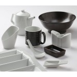 Tuxton GZP-732 TuxTrendz 2.875 oz. Porcelain White China Salt Shaker - 12/Case Tuxton GZP-732 TuxTrendz 2.875 oz. Porcelain White China Salt Shaker - 12/Case