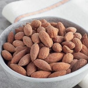 Blue Diamond Roasted Salted Whole Almonds 25 lb. Blue Diamond Roasted Salted Whole Almonds 25 lb.