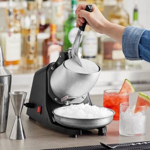 Galaxy CTIC300 Countertop Ice Crusher - 120V, 300W