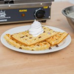 Carnival King WBS180 Brussels / Liege Style Belgian Waffle Maker - 120V