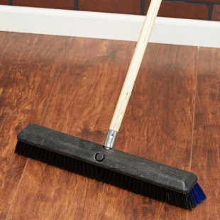 Carlisle 4188000 Sparta Spectrum Omni Sweep 18 Carlisle 4188000 Sparta Spectrum Omni Sweep 18
