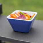 Vollrath V2220030 5 oz. Blue / White Extra-Small Square Melamine Bowl