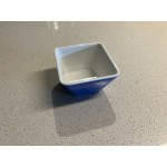 Vollrath V2220030 5 oz. Blue / White Extra-Small Square Melamine Bowl