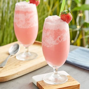 Fanale Strawberry Powder Mix 2.2 lb. Fanale Strawberry Powder Mix 2.2 lb.