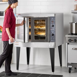 Wolf by Vulcan WC4GD-11D3 Single Deck Full Size Natural Gas Convection Oven - 50,000 BTU Wolf by Vulcan WC4GD-11D3 Single Deck Full Size Natural Gas Convection Oven - 50,000 BTU