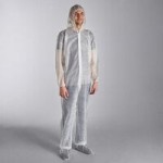 Lavex White Polypropylene 26 GSM Standard Weight Zipper Front Long Sleeve Coveralls with Elastic Wrists and Ankles - 2XL - 25/Case