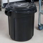 Rubbermaid® BRUTE 20 Gallon Black Executive Round Trash Can and Lid Rubbermaid® BRUTE 20 Gallon Black Executive Round Trash Can and Lid