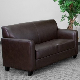 Flash Furniture BT-827-2-BN-GG Hercules Diplomat Brown Leather Loveseat with Wooden Feet Flash Furniture BT-827-2-BN-GG Hercules Diplomat Brown Leather Loveseat with Wooden Feet