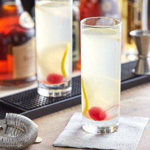 Acopa Straight Up 7 oz. Highball Glass - Sample