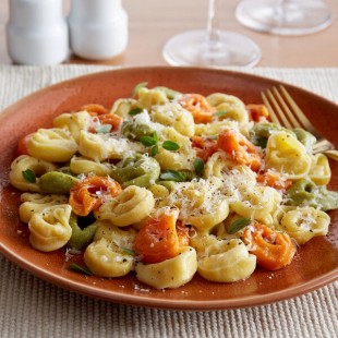 Seviroli Pre-Cooked Tricolor Cheese Tortellini Pasta 10 lb. Bag Seviroli Pre-Cooked Tricolor Cheese Tortellini Pasta 10 lb. Bag
