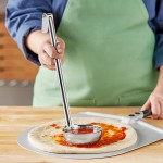 Choice 8 oz. One-Piece Stainless Steel Flat Bottom Ladle Choice 8 oz. One-Piece Stainless Steel Flat Bottom Ladle
