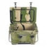 CaterGator CG20CAMO Camouflage 20 Qt. Rotomolded Outdoor Cooler / Ice Chest