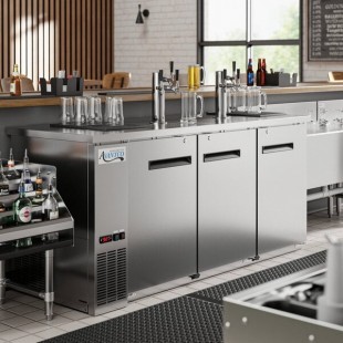Avantco Stainless Steel Kegerator / Beer Dispenser with 2 Triple Tap Towers - (3) 1/2 Keg Capacity