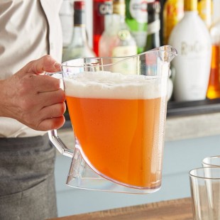 San Jamar PPP60 Perfect Pour 60 oz. Plastic Beer Pitcher San Jamar PPP60 Perfect Pour 60 oz. Plastic Beer Pitcher