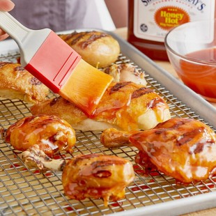 Sweet Baby Ray's Hot Honey Wing Sauce and Glaze 0.5 Gallon - 4/Case