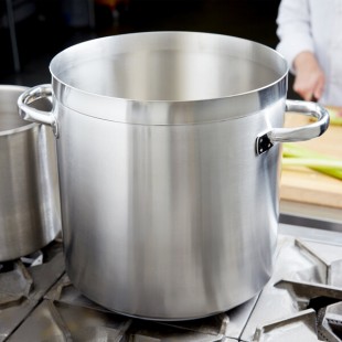 Vollrath 3106 Centurion 25.5 Qt. Stainless Steel Stock Pot