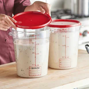 Vigor 8 Qt. Clear Round Polycarbonate Food Storage Container and Red Lid - 12/Pack Vigor 8 Qt. Clear Round Polycarbonate Food Storage Container and Red Lid - 12/Pack