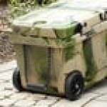 CaterGator CG65CAMOW Camouflage 65 Qt. Mobile Rotomolded Outdoor Cooler / Ice Chest