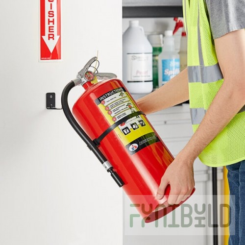 Badger Advantage ADV-20 18 lb. Dry Chemical ABC Fire Extinguisher with Wall Bracket - Untagged and Rechargeable - UL Rating 6-A:80-B:C