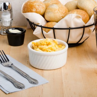 Tuxton BEX-0804 8 oz. Eggshell Swirl China Souffle / Ramekin - 12/Case