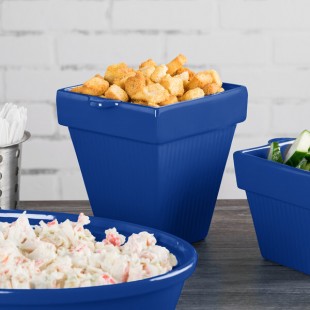 TableCraft CW1470CBL 2 Qt. Cobalt Blue Cast Aluminum Square Condiment Bowl TableCraft CW1470CBL 2 Qt. Cobalt Blue Cast Aluminum Square Condiment Bowl