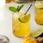 Monin Premium South Seas Blend Flavoring Syrup 1 Liter - 4/Case Monin Premium South Seas Blend Flavoring Syrup 1 Liter - 4/Case