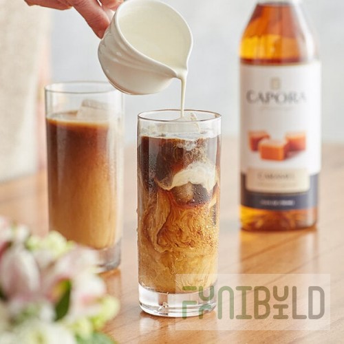 Capora Caramel Flavoring Syrup 750 mL - 6/Case