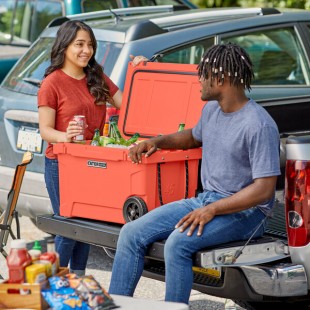CaterGator CG45CLW Coral 45 Qt. Mobile Rotomolded Outdoor Cooler / Ice Chest CaterGator CG45CLW Coral 45 Qt. Mobile Rotomolded Outdoor Cooler / Ice Chest