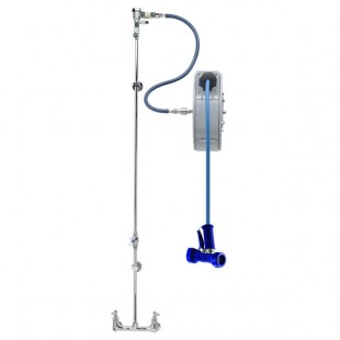 T&S B-1433-711202QD Wall Mounted Hose Reel with 15' Hose, 8