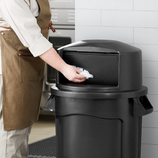 Rubbermaid® 2044152 BRUTE Black Round Dome Top for FG263200 Containers 32 Gallon