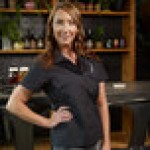 Mercer Culinary Metro Edge Women's Black Short Sleeve Brewer / Work Shirt - 2XL Mercer Culinary Metro Edge Women's Black Short Sleeve Brewer / Work Shirt - 2XL