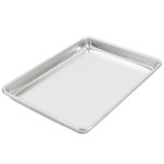 Vollrath 5220 Wear-Ever Aluminum Bun/Sheet Pan - 1/4 Size, 16 Gauge, Curled Rim, 9 1/2 Vollrath 5220 Wear-Ever Aluminum Bun/Sheet Pan - 1/4 Size, 16 Gauge, Curled Rim, 9 1/2